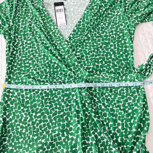 BCBG Max Azria Green White Wrap Dress Size L, Long Sleeve Abstract Pattern - Picture 8 of 11
